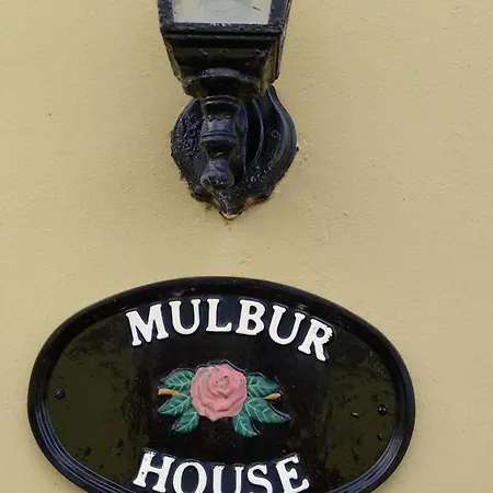 Alojamento de Acomodação e Pequeno-almoço Burke's Mulbur House